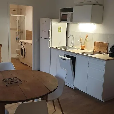 Lägenhet Meuble De Tourisme Avec Terrasse Vue Montagne *