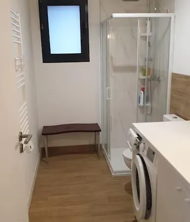 Lägenhet Meuble De Tourisme Avec Terrasse Vue Montagne *