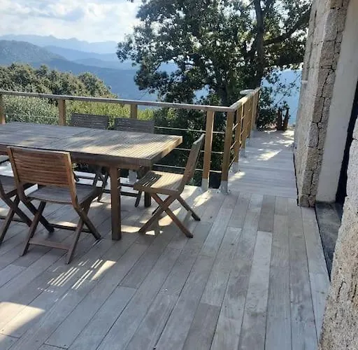 Meuble De Tourisme Avec Terrasse Vue Montagne Grossa