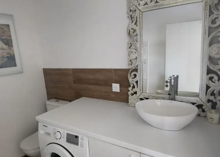 Meuble De Tourisme Avec Terrasse Vue Montagne *